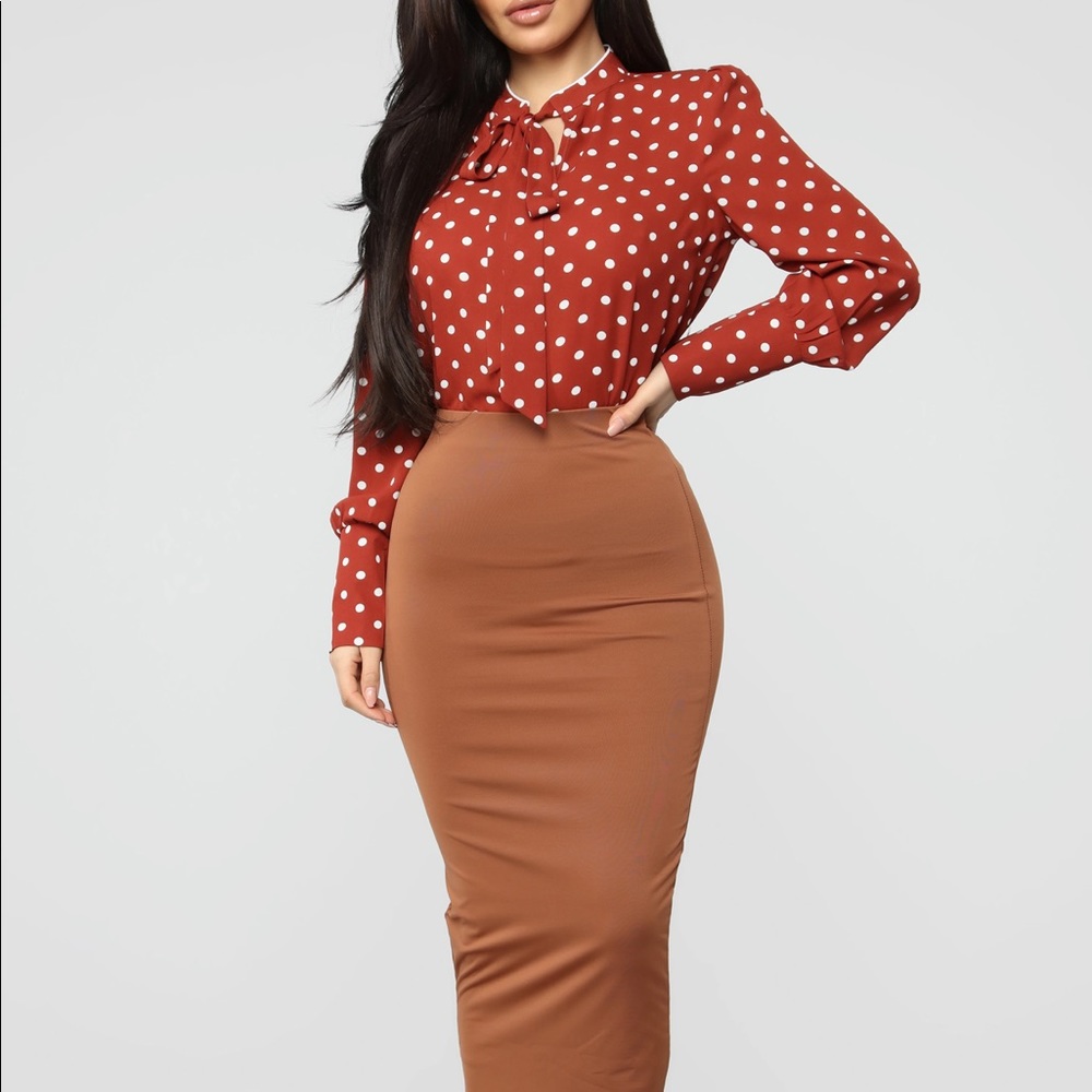 Rhonda top- Rust/White